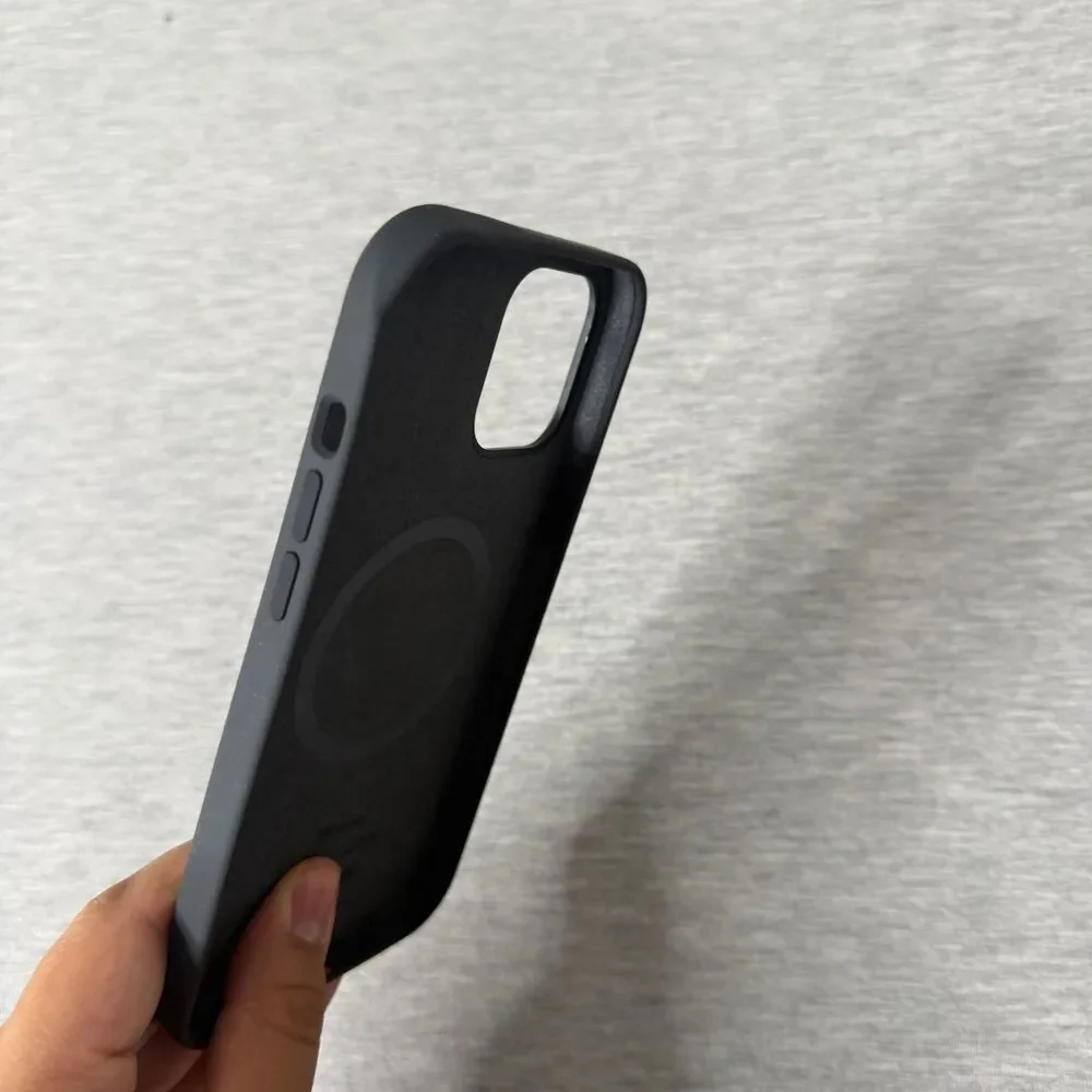 Apple Silicone Case with MagSafe for iPhone 12 Pro Max